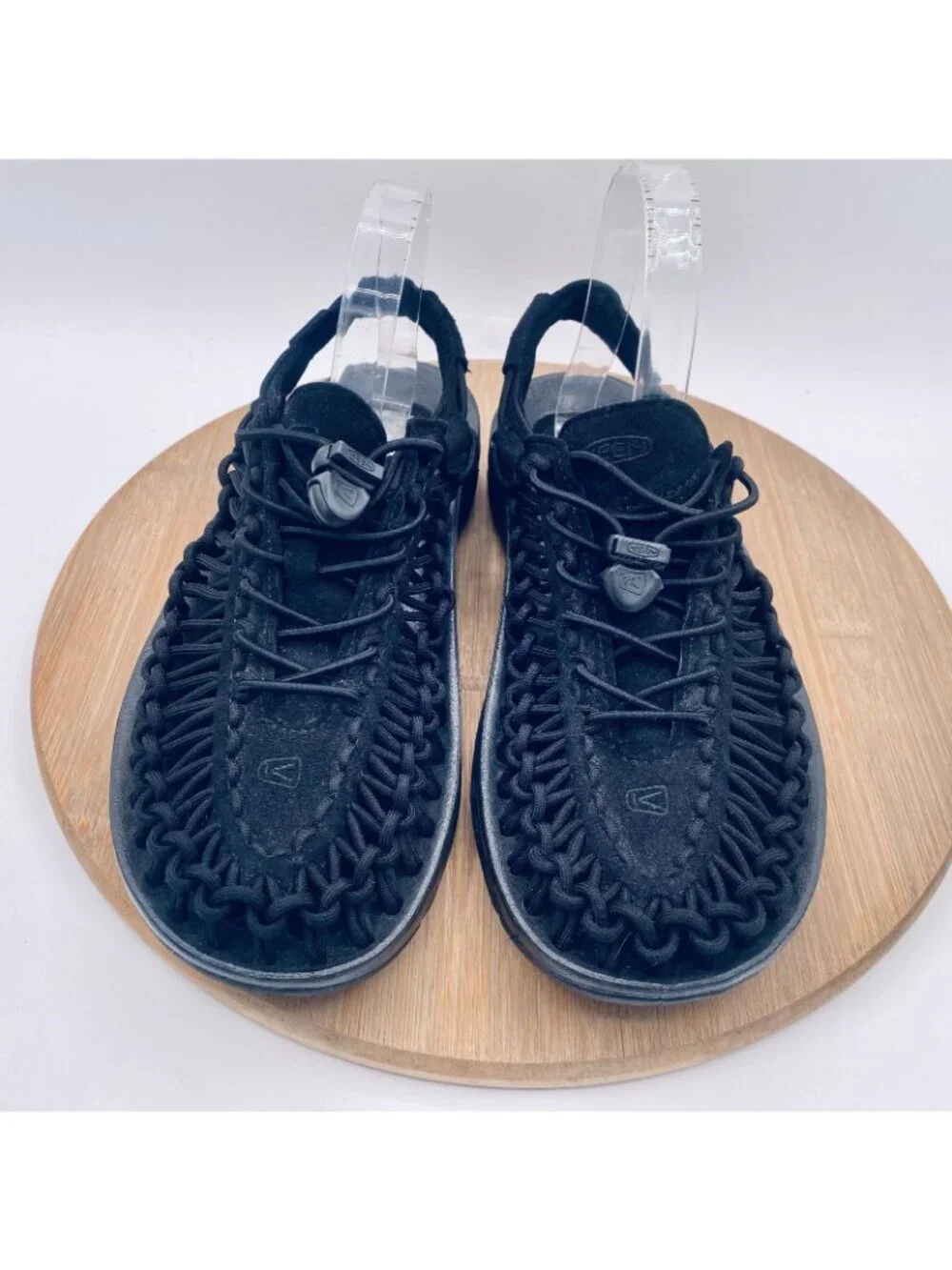 Keen Unseek Sandals Mens 7.5 Black Leather Slingback Waterproof Fisherman